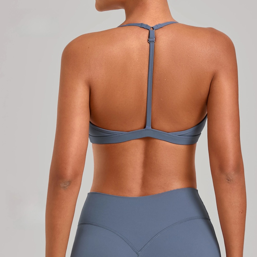 Тренировки в тренажерном зале, – обзор и цена Aquatic Sports Bra
