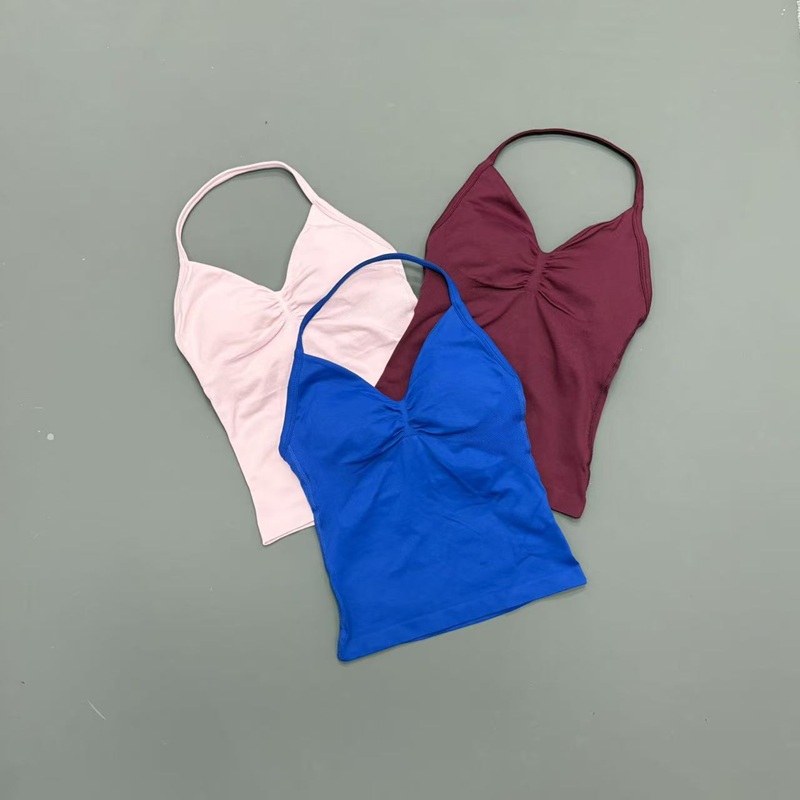 Женская спортивная майка для с – обзор и цена Aquatic Sports Bra