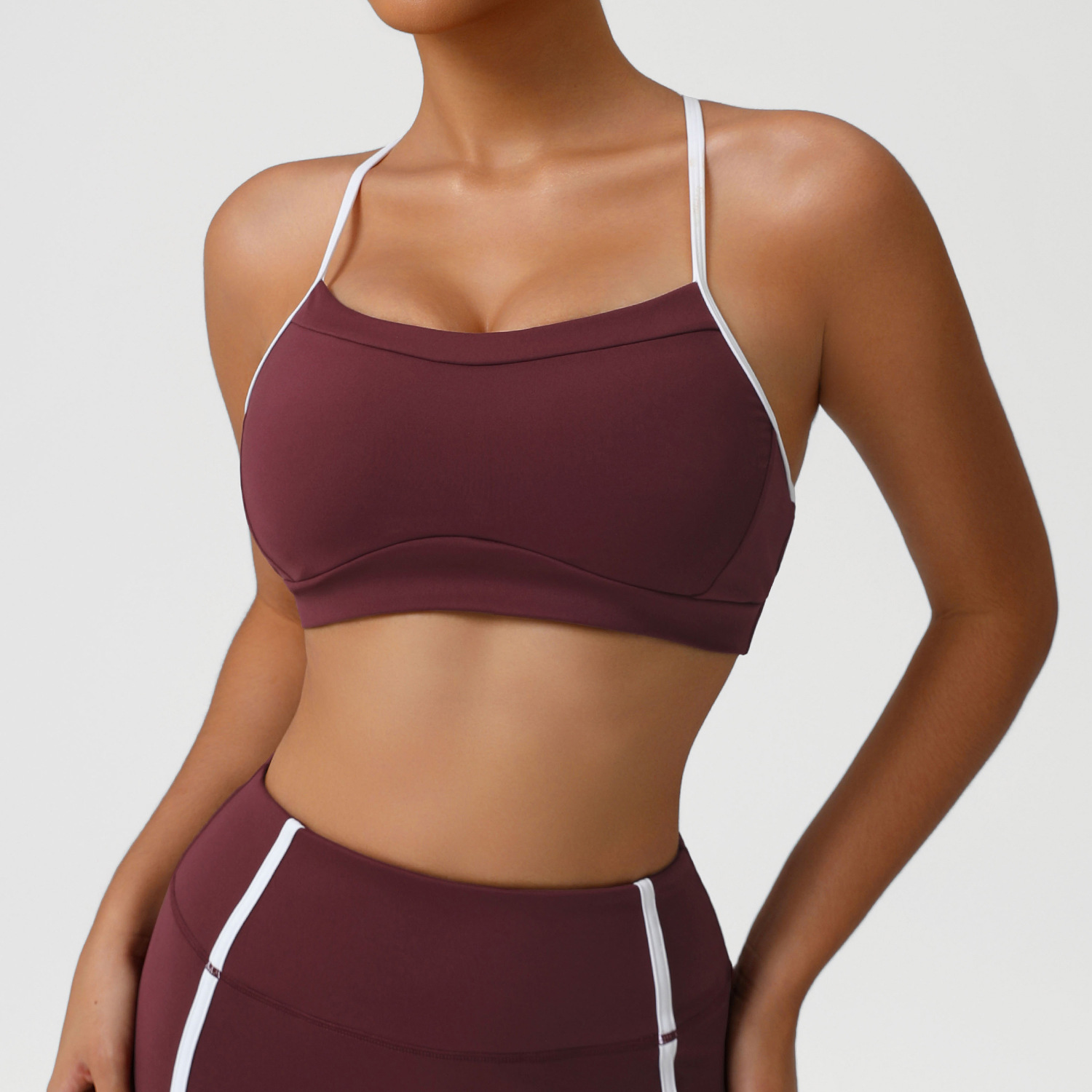 Эластичное мягкое спортивное н – обзор и цена Aquatic Sports Bra